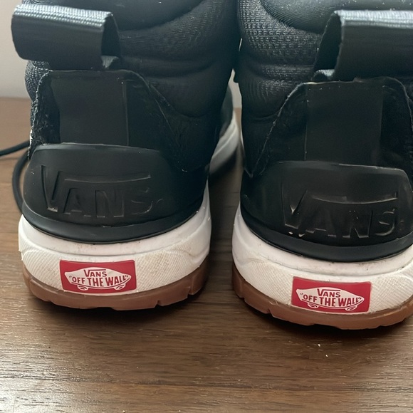 Vans UltraRange Exo High Top - Picture 9 of 11